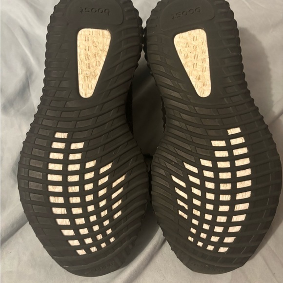 Yeezy 350 V2 Static Reflective Black - Picture 2 of 3
